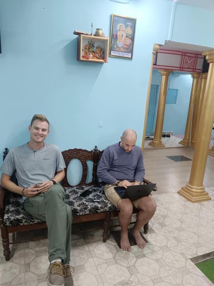 ורנאסי Sankardev Guest House D24 35 מראה חיצוני תמונה